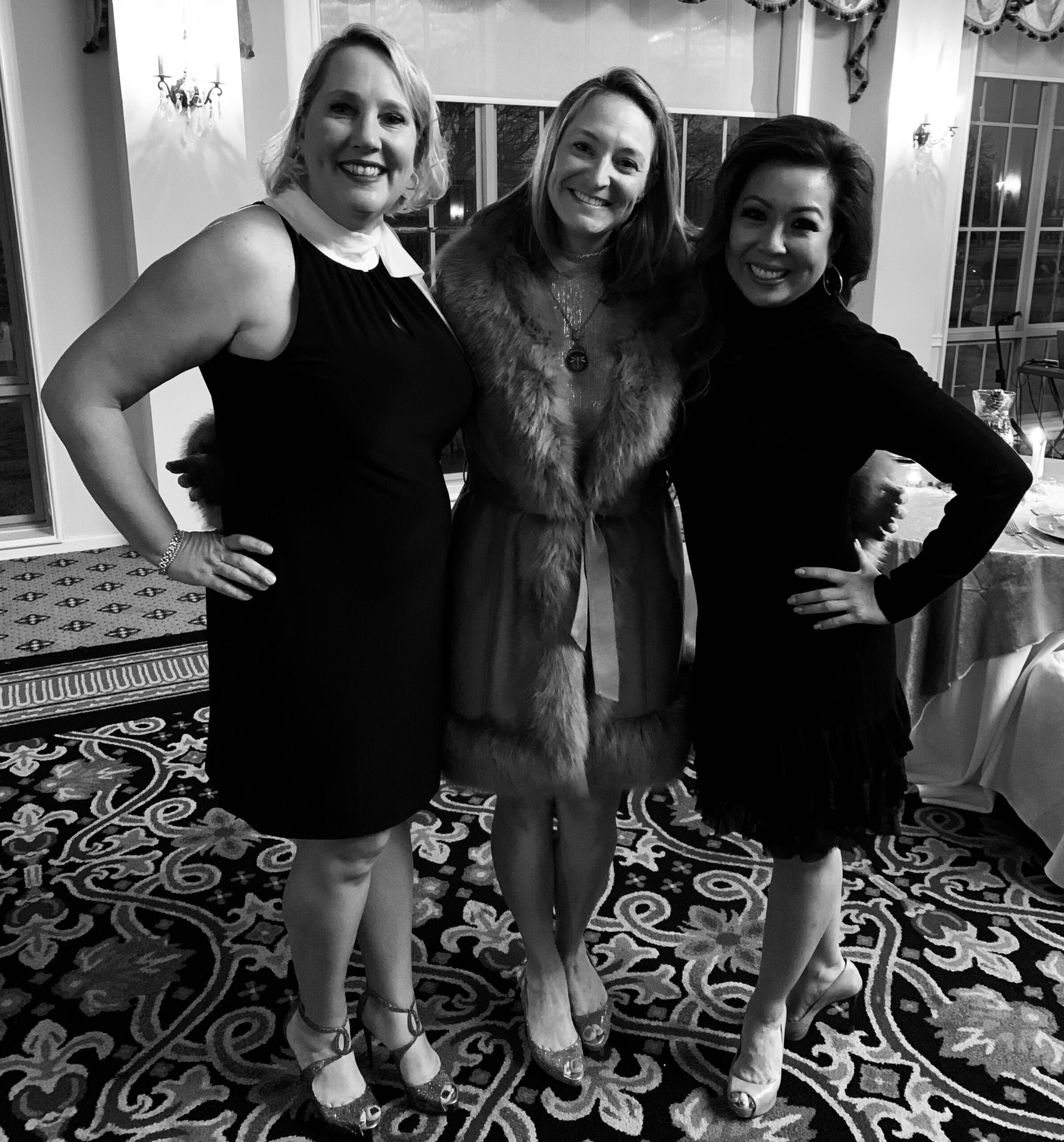 Sweetwater Country Club had date night with social distancing. Our golf group made an outing of it!